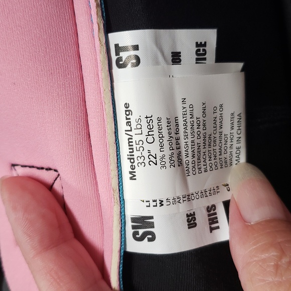 3X HOST PICK. Girl's 33lbs to 55lbs LifeGuard Life Vest - Picture 5 of 7